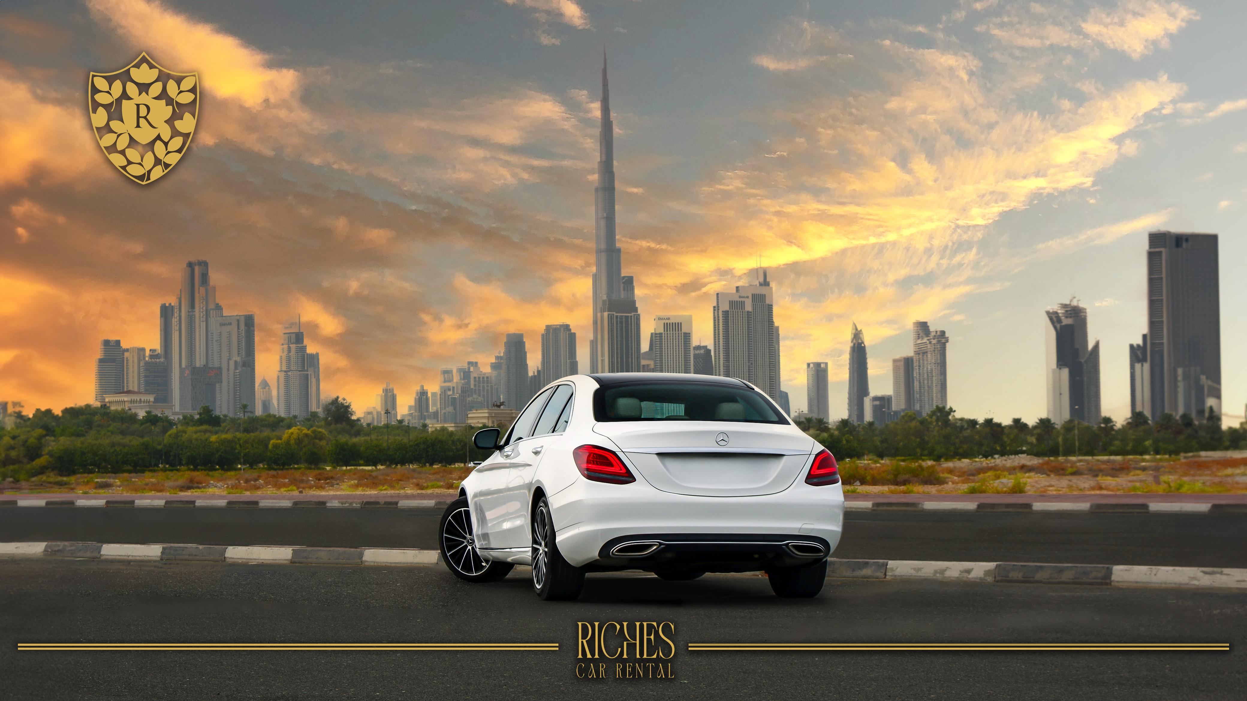 Mercedes C300 car image 4