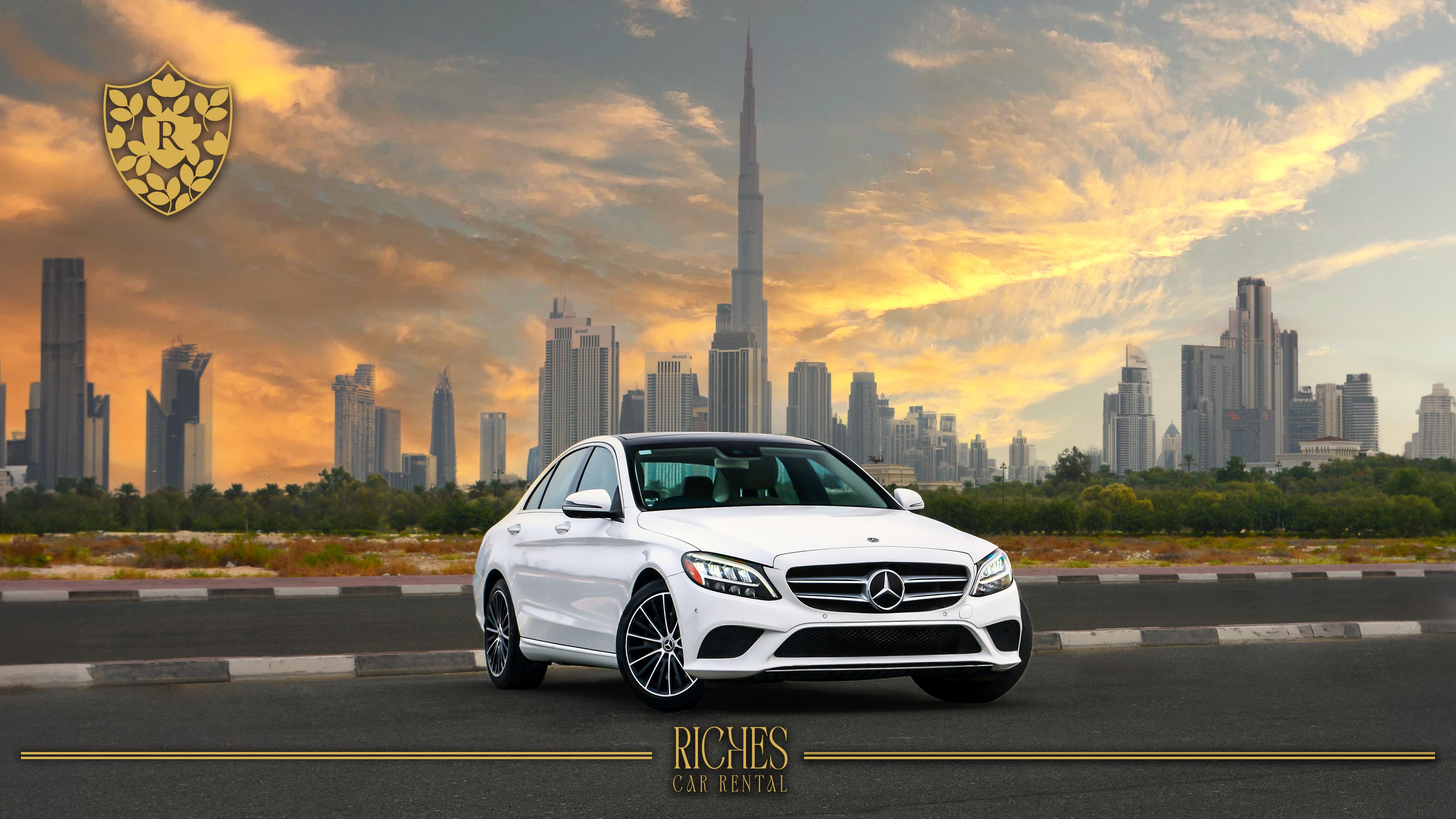 Mercedes C300 car image 1
