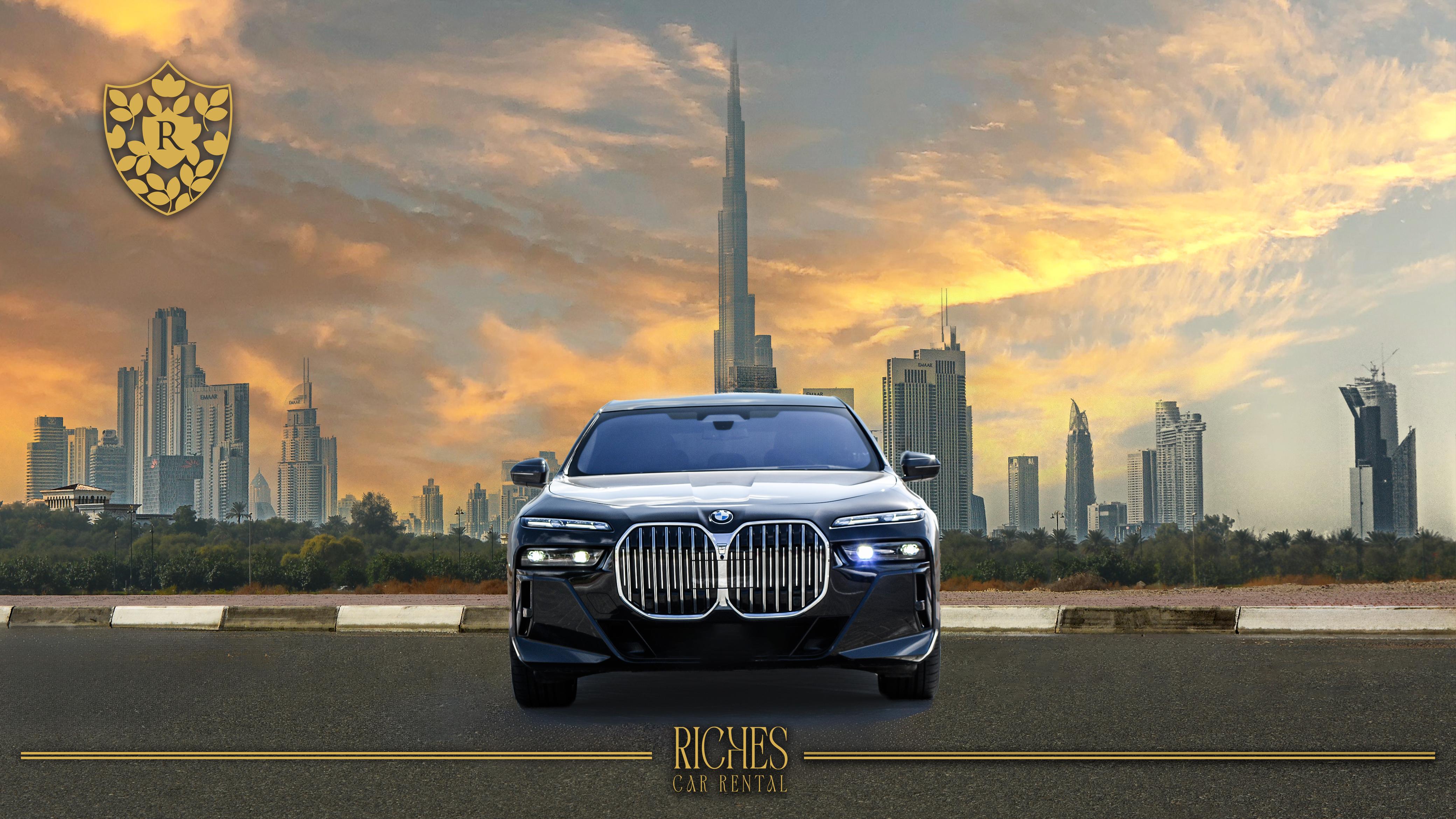 BMW 7series car image 1
